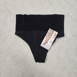 NWT Joyspun Women's Shapewear Everyday Smoothing Thong Size Small Black Soot